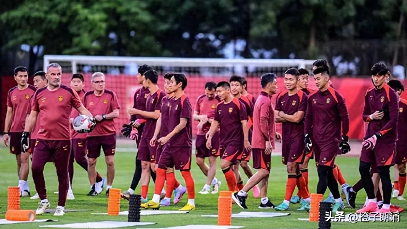 2026 世界杯预选赛亚洲区 36 强赛中泰关键战，中国队能否直接晋级？